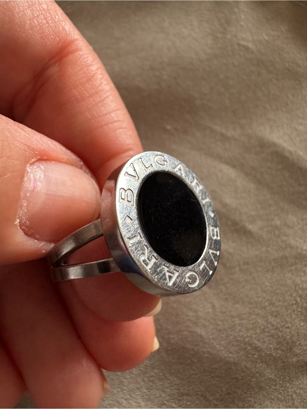 Black Center Stainless Steel Fashion Ring Women size 6.5 - Picture 7 of 11